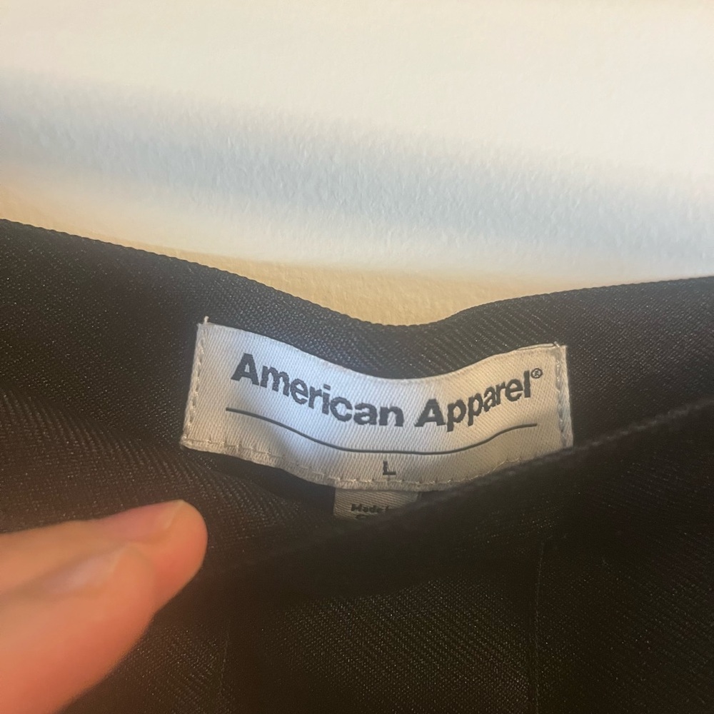 American Apparel Black Skater Skirt - Picture 2 of 2